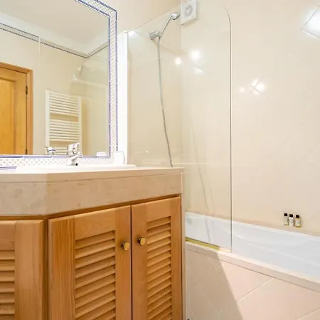 Praia Del Rey Holiday Apartment