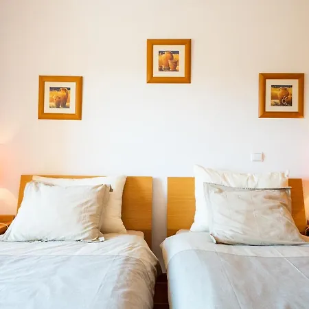 Praia Del Rey Holiday Apartment